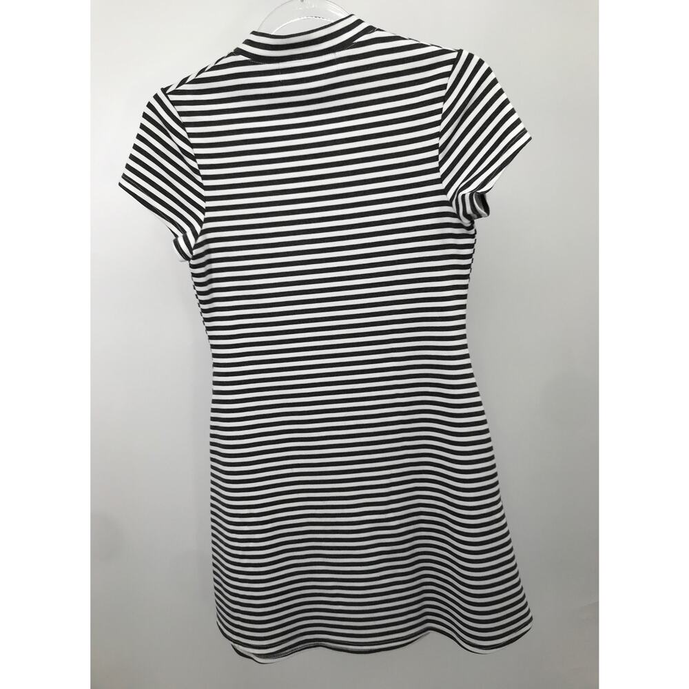 Free People Beach Gray White Striped Mock Neck T-Shirt Dress Size S - Picture 7 of 11